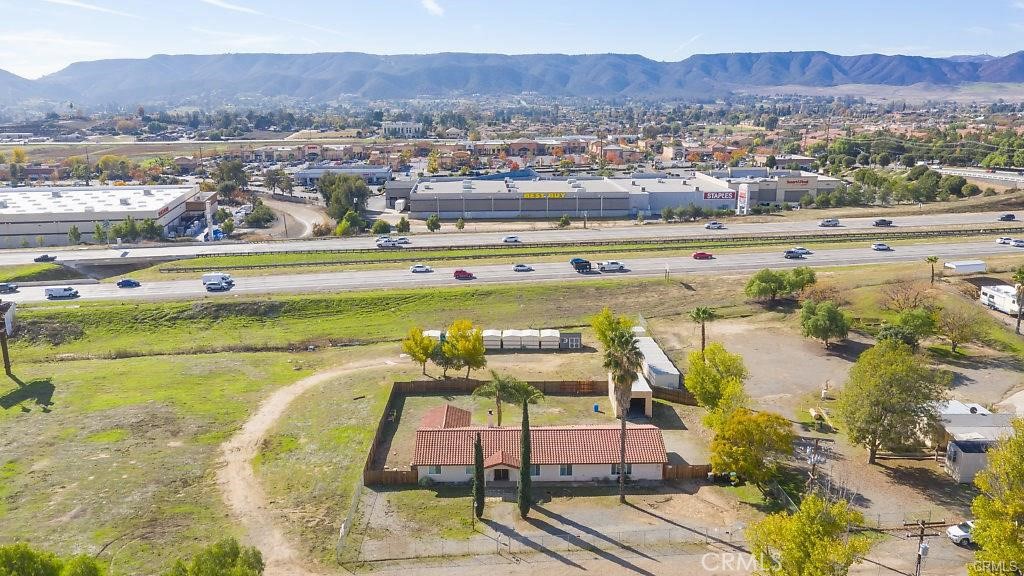 25189 Monroe Avenue, Murrieta, CA 92562
