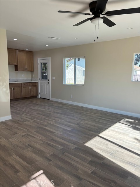 Detail Gallery Image 5 of 22 For 6537 San Miguel, Paramount,  CA 90723 - 3 Beds | 2 Baths