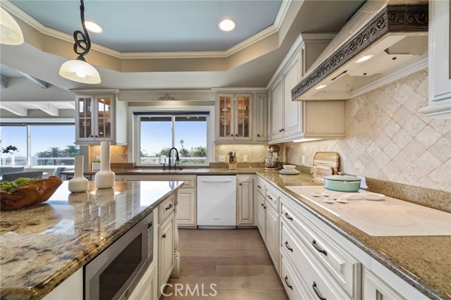 Detail Gallery Image 30 of 72 For 34731 Calle Loma, Dana Point,  CA 92624 - 4 Beds | 3/1 Baths