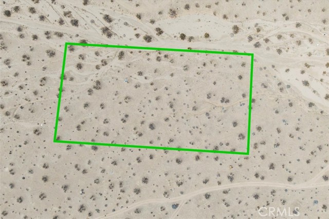 5888 La Ferney Avenue, Joshua Tree CA: https://media.crmls.org/medias/3ad34cf2-63cd-44fb-90a4-417dc4744436.jpg