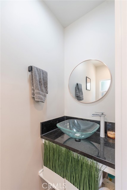 Detail Gallery Image 32 of 49 For 18218 Mansel Ave, Redondo Beach,  CA 90278 - – Beds | – Baths