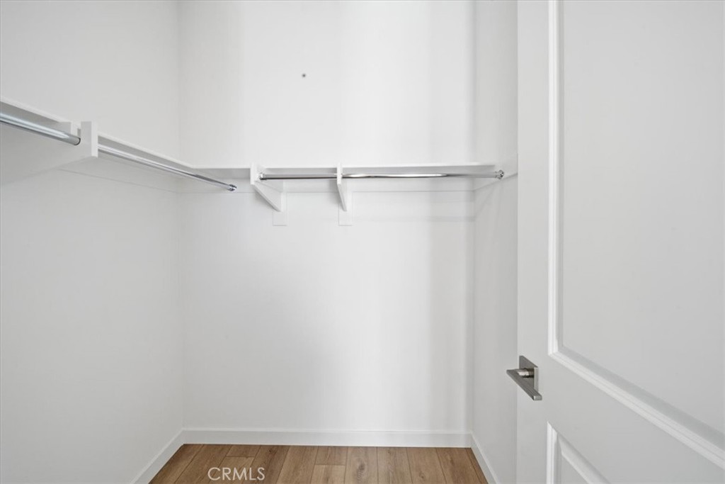https://media.crmls.org/medias/3ad3b860-7ca6-49d0-ae24-a74e29e051ad.jpg?preset=X-Large