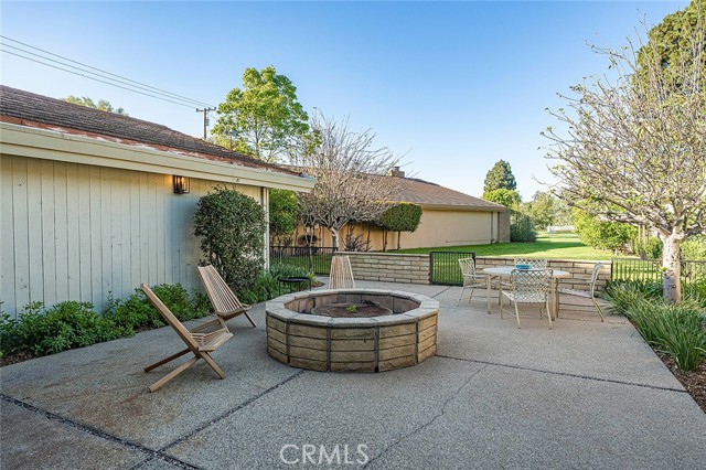 Detail Gallery Image 25 of 46 For 4200 N Virginia Vista, Long Beach,  CA 90807 - 3 Beds | 2/1 Baths