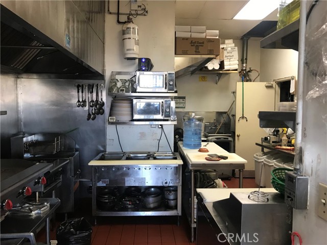 14309 S Atlantic Avenue, Compton CA: https://media.crmls.org/medias/3ad4567f-7135-45b0-b5dc-1c9fc22ec9aa.jpg