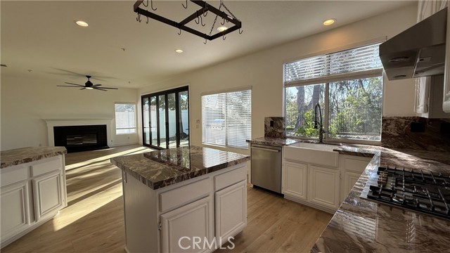 Detail Gallery Image 26 of 50 For 2102 via Helecho, San Clemente,  CA 92673 - 5 Beds | 3 Baths