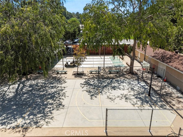 Detail Gallery Image 35 of 50 For 19118 Avenue of the Oaks #B,  Newhall,  CA 91321 - 2 Beds | 1 Baths