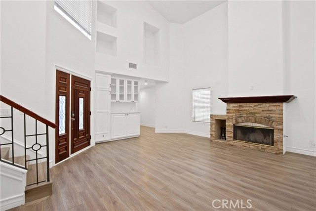 Detail Gallery Image 7 of 24 For 416 Larkspur Ave, Corona Del Mar,  CA 92625 - 2 Beds | 2/1 Baths
