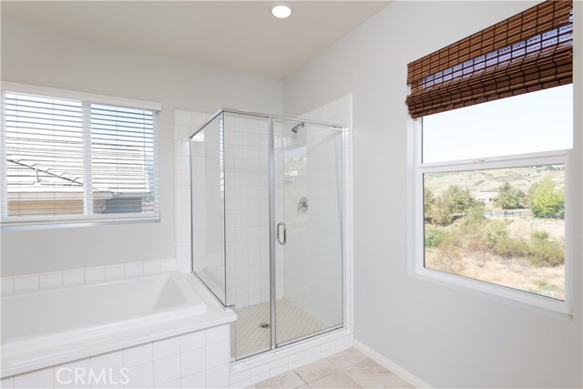 Detail Gallery Image 16 of 39 For 24607 Acadia Dr, Corona,  CA 92883 - 5 Beds | 3 Baths