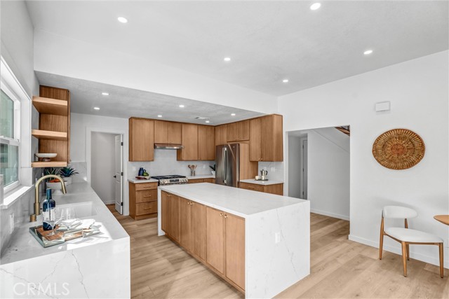 Detail Gallery Image 9 of 30 For 27064 Esward Dr, Calabasas,  CA 91301 - 5 Beds | 3 Baths