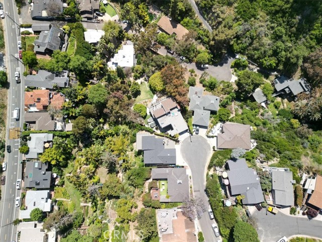 Detail Gallery Image 56 of 57 For 990 Meadowlark Dr, Laguna Beach,  CA 92651 - 3 Beds | 2 Baths