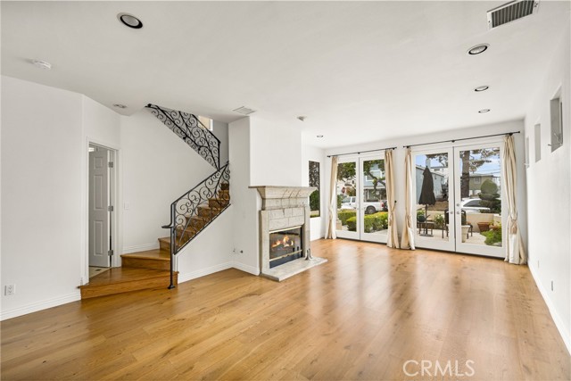 Detail Gallery Image 18 of 47 For 602 Larkspur Ave a,  Corona Del Mar,  CA 92625 - 3 Beds | 2/1 Baths