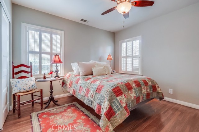 3952 Gaviota Avenue, Long Beach CA: https://media.crmls.org/medias/3ad7a637-7941-41dd-a33f-dccda2d786d4.jpg
