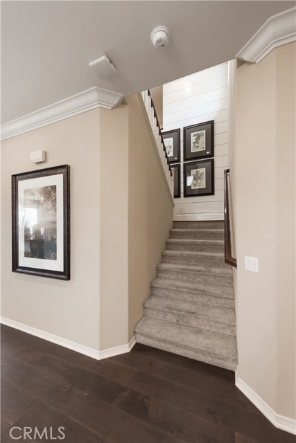 Detail Gallery Image 12 of 25 For 11829 Confluence Dr, Jurupa Valley,  CA 91752 - 5 Beds | 3 Baths