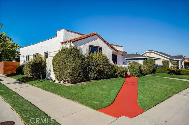6531 Arlington Avenue, Los Angeles CA: https://media.crmls.org/medias/3ad7d246-017b-4fe1-b4b0-ce5be4f07044.jpg