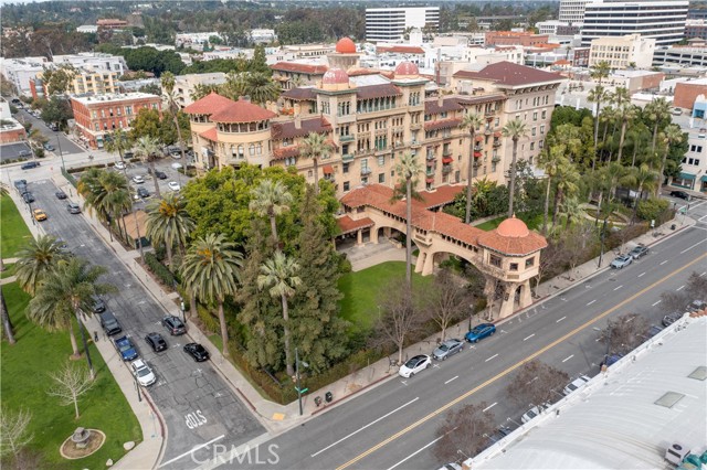 Detail Gallery Image 1 of 39 For 99 S Raymond Ave #307,  Pasadena,  CA 91105 - 1 Beds | 2 Baths