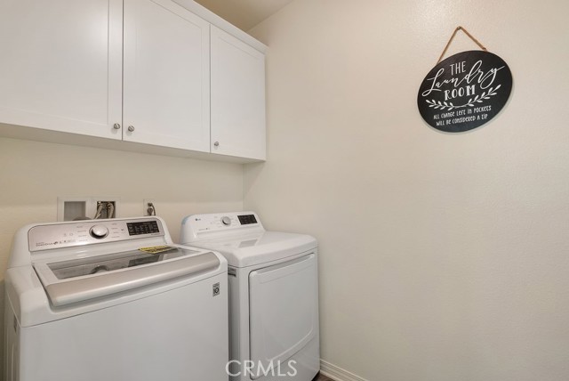 Detail Gallery Image 12 of 27 For 8692 Autumn Path St, Chino,  CA 91708 - 3 Beds | 2/1 Baths