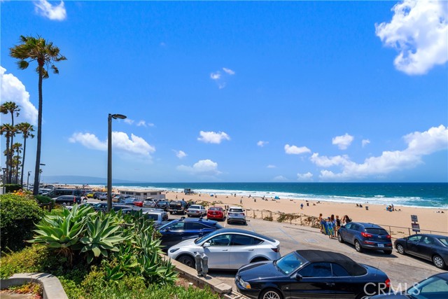 4314 The Strand, Manhattan Beach CA: https://media.crmls.org/medias/3ad8f1ec-c18c-4aca-86aa-6a8fe3811f28.jpg