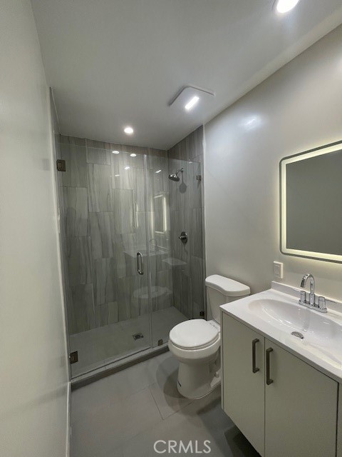811 1/2 E Maple Street, Glendale CA: https://media.crmls.org/medias/3ad9acab-c698-4c2e-914f-adc59d3a1445.jpg