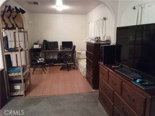 Detail Gallery Image 25 of 28 For 21922 Ottowa Rd #1,  Apple Valley,  CA 92308 - 2 Beds | 2 Baths