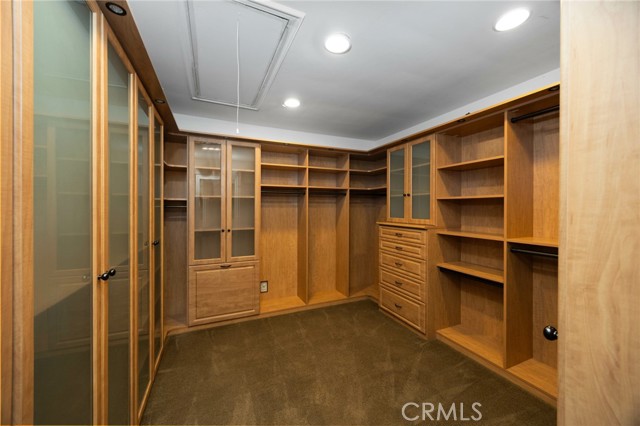 940 Singing Wood Drive, Arcadia CA: https://media.crmls.org/medias/3adadca0-3446-4a94-b78f-a58253af985e.jpg