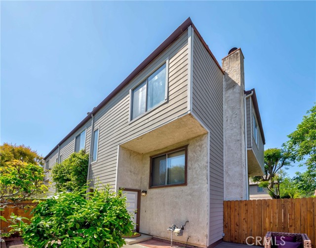 Detail Gallery Image 10 of 41 For 1118 Magnolia St #C,  South Pasadena,  CA 91030 - 3 Beds | 2/1 Baths