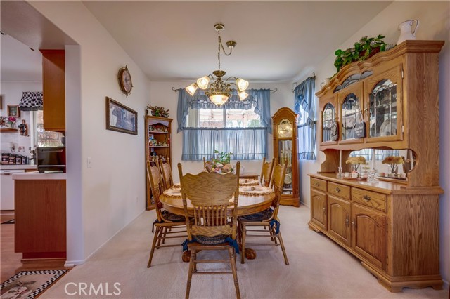 3828 Agave Court, Perris CA: https://media.crmls.org/medias/3adb16d7-684e-49d1-81d9-400376a5e740.jpg