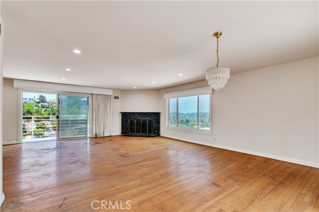 728 Quail Drive, Los Angeles CA: https://media.crmls.org/medias/3adbe33f-d4d8-47cd-843f-2e40b0f2eae4.jpg