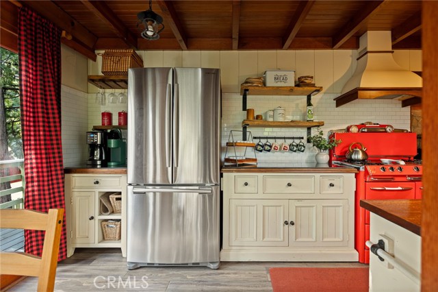 28772 Cedar, Lake Arrowhead, CA 92352