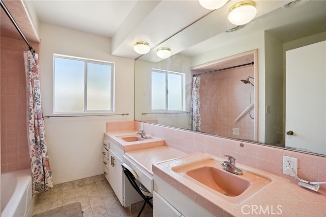 11525 Sunnybrook Lane, Whittier CA: https://media.crmls.org/medias/3adcda52-131c-4828-9bb3-1c26e28b7463.jpg
