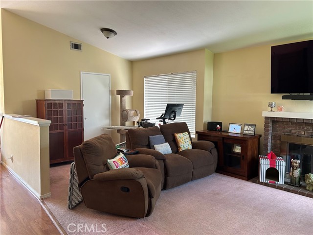 Detail Gallery Image 12 of 23 For 6157 Breckinridge Ct, Chino,  CA 91710 - 3 Beds | 2 Baths