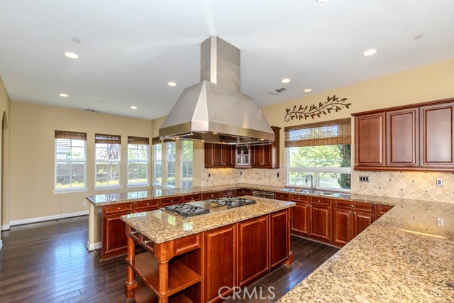 3811 Belgian Lane, Yorba Linda CA: https://media.crmls.org/medias/3adee977-bf46-4505-b9d8-3bf044625fb3.jpg