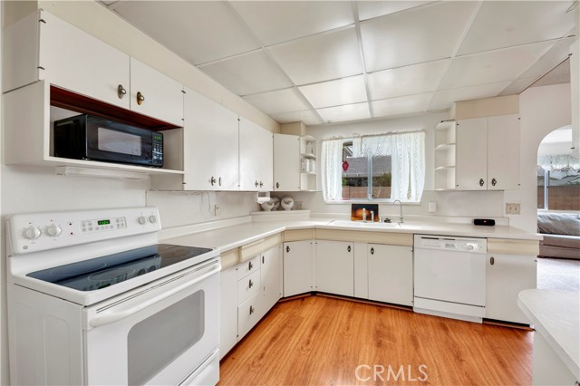 Detail Gallery Image 11 of 23 For 1520 Sandlewood Dr, Hemet,  CA 92543 - 2 Beds | 2 Baths