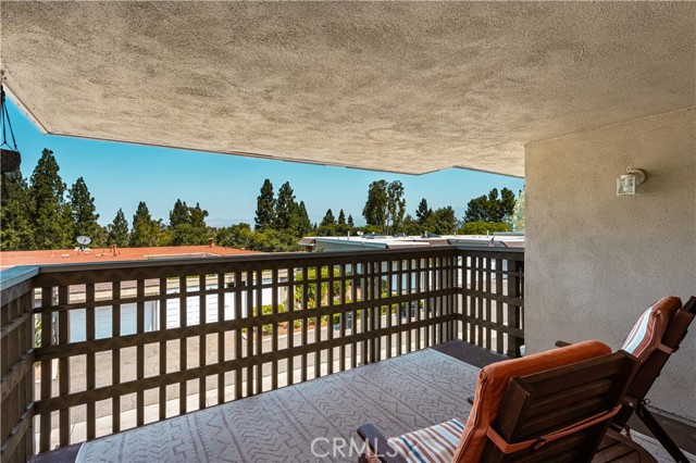 Detail Gallery Image 9 of 30 For 23234 Caminito Andreta #45,  Laguna Hills,  CA 92653 - 3 Beds | 2 Baths