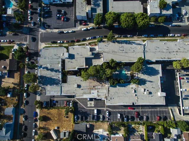 20234 Cantara Street, Winnetka CA: https://media.crmls.org/medias/3ae157c2-fa06-4a92-8bca-e29bf04ac2a3.jpg