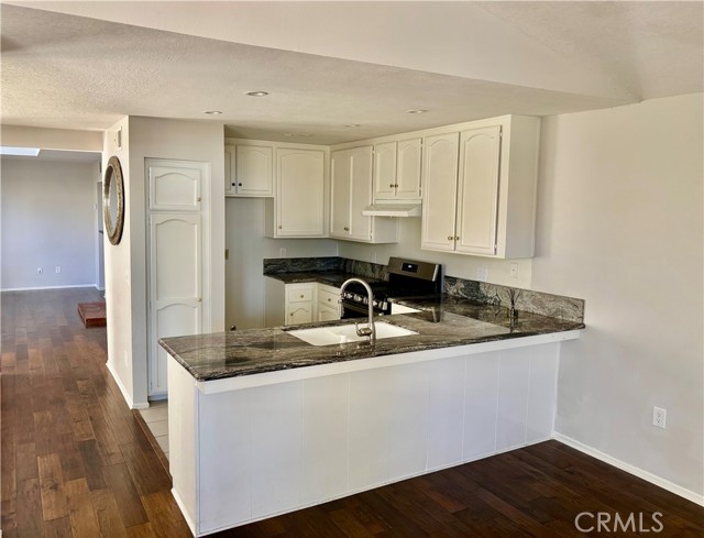 3014 Enrique, San Clemente CA: https://media.crmls.org/medias/3ae3db25-aab4-42a3-8208-a02e38d7b5a1.jpg