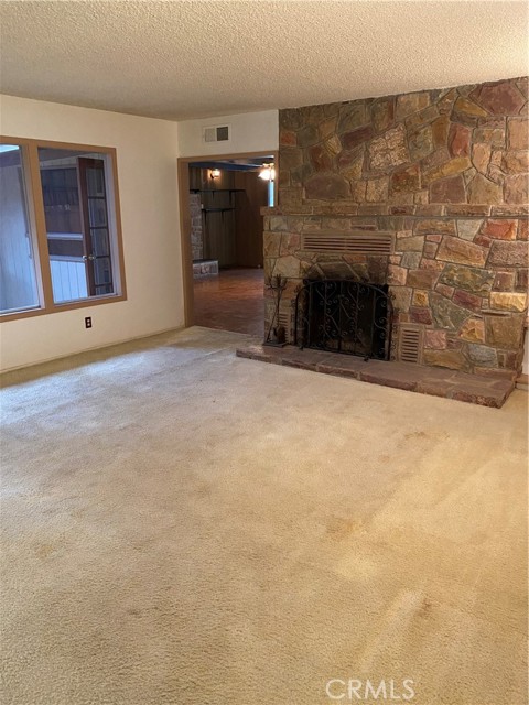 Detail Gallery Image 5 of 26 For 2805 Forist Ln, Merced,  CA 95340 - 3 Beds | 2/1 Baths