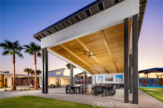 Detail Gallery Image 3 of 17 For 36342 Warren Dr, Palm Desert,  CA 92211 - 3 Beds | 2/1 Baths