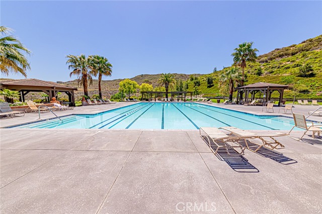Detail Gallery Image 57 of 62 For 17730 Wren Dr, Canyon Country,  CA 91387 - 5 Beds | 3 Baths