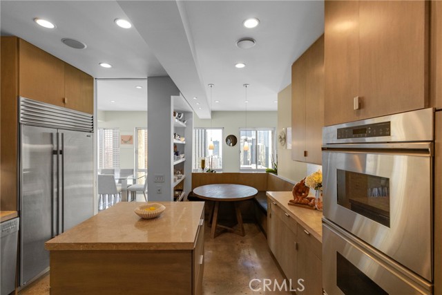 Detail Gallery Image 15 of 44 For 800 W 1st, Los Angeles,  CA 90012 - 2 Beds | 2/1 Baths