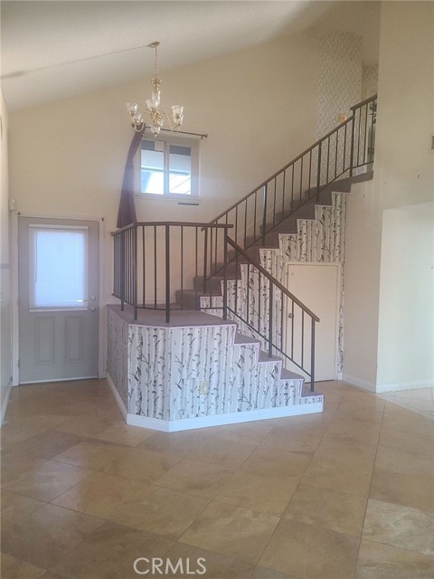 Detail Gallery Image 4 of 16 For 24338 Katrina, Moreno Valley,  CA 92551 - 3 Beds | 2/1 Baths