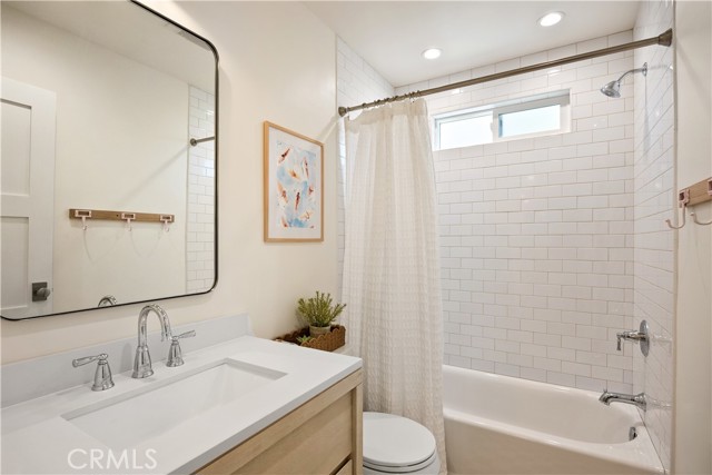 29321 Tieree Street, Laguna Niguel CA: https://media.crmls.org/medias/3ae6a736-cc75-4e0d-8564-ca4c73773295.jpg