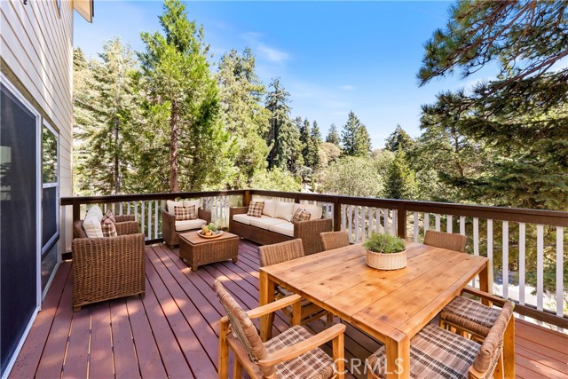 Detail Gallery Image 17 of 52 For 370 Auburn Dr, Lake Arrowhead,  CA 92391 - 3 Beds | 2/1 Baths