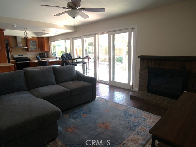 Detail Gallery Image 6 of 29 For 602 Lone Eagle, Walnut,  CA 91789 - 4 Beds | 2 Baths