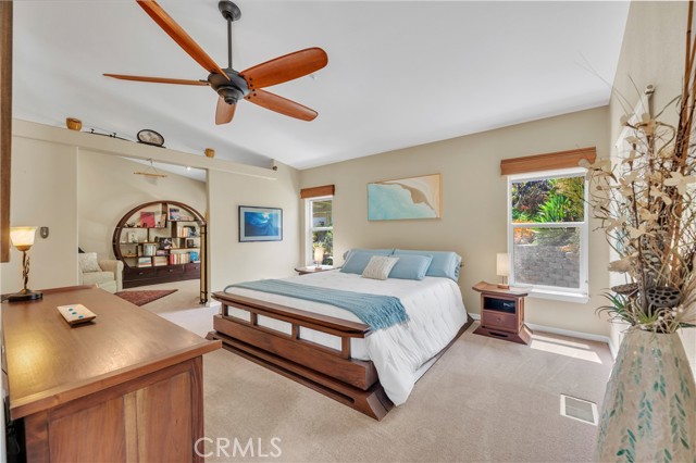 40468 Rock Mountain Drive, Fallbrook CA: https://media.crmls.org/medias/3ae9521f-bfcc-4ea3-84a8-195133964869.jpg