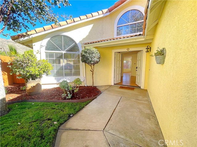 MLS# SW23195644