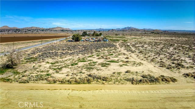 Detail Gallery Image 4 of 12 For 38030 170 Th St, Palmdale,  CA 93591 - – Beds | – Baths