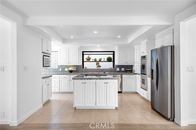 469 26th Street, Manhattan Beach, California 90266, 4 Bedrooms Bedrooms, ,2 BathroomsBathrooms,Residential,Sold,26th Street,SB24050085