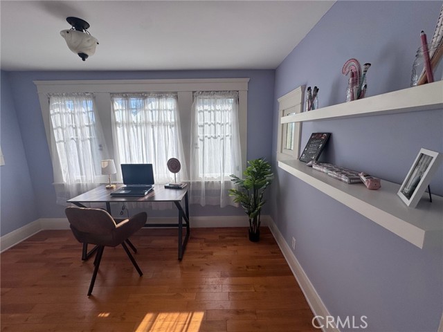 4115 S Carolina Street, San Pedro CA: https://media.crmls.org/medias/3aea3c32-b6cb-4b96-942d-f6e25d985d18.jpg