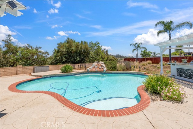 1732 Gamble Lane, Escondido CA: https://media.crmls.org/medias/3aeaae6a-4f5f-4f7b-b569-d453b0d81a65.jpg