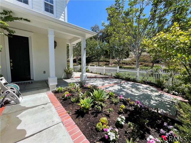 Detail Gallery Image 3 of 25 For 75 Wildflower Pl, Ladera Ranch,  CA 92694 - 3 Beds | 2/1 Baths